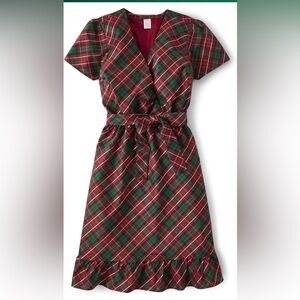 Women’s plaid Christmas dress XL

Worn once